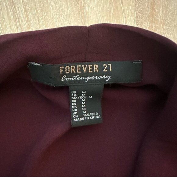 Forever 21 Contemporary Burgundy Tie-Neck Blouse - Size Medium - Picture 2 of 2